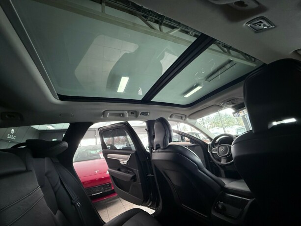 volvo-v90-plug-in-petrol-2020-big-32