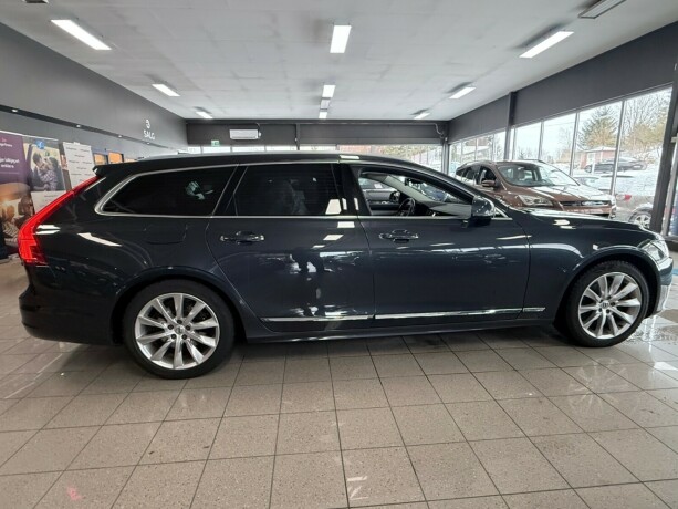 volvo-v90-plug-in-petrol-2020-big-5