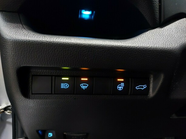 suzuki-across-elektrisitetbensin-2022-big-26