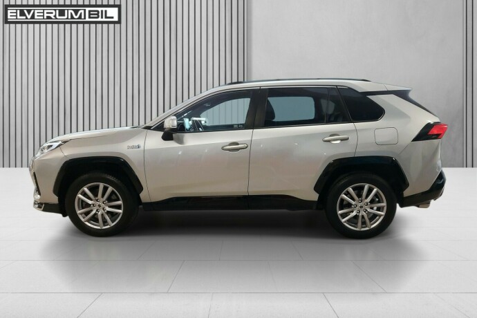 suzuki-across-elektrisitetbensin-2022-big-10