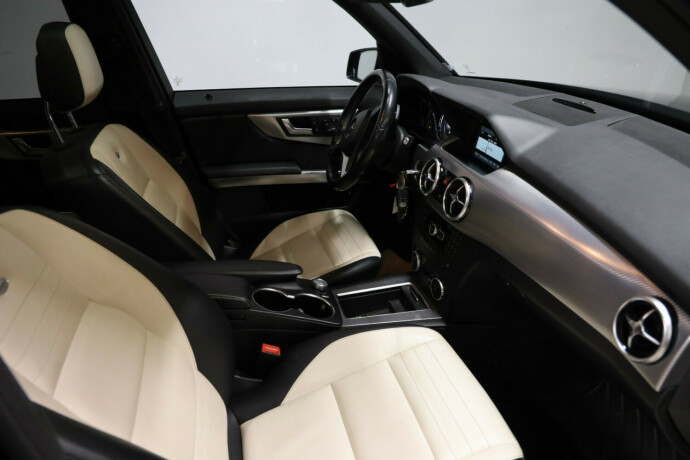 mercedes-benz-glk-diesel-2013-big-9