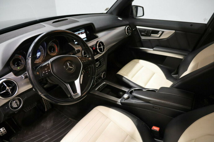 mercedes-benz-glk-diesel-2013-big-6