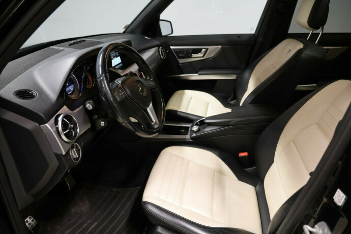 mercedes-benz-glk-diesel-2013-big-7