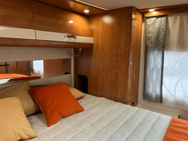 autostar-prestige-elite-i730lc-queensbed-senkeseng-alde-varme-23-177hk-diesel-2020-big-83