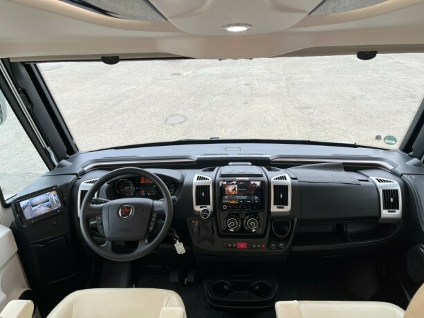 autostar-prestige-elite-i730lc-queensbed-senkeseng-alde-varme-23-177hk-diesel-2020-big-21