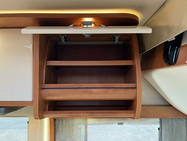 autostar-prestige-elite-i730lc-queensbed-senkeseng-alde-varme-23-177hk-diesel-2020-big-34