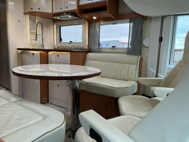 autostar-prestige-elite-i730lc-queensbed-senkeseng-alde-varme-23-177hk-diesel-2020-big-32