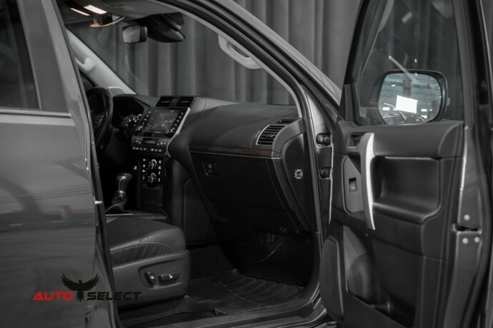 toyota-land-cruiser-diesel-2023-big-18