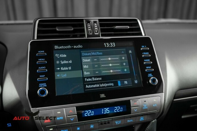 toyota-land-cruiser-diesel-2023-big-45