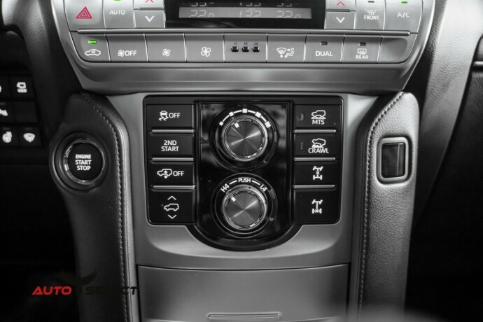 toyota-land-cruiser-diesel-2023-big-36