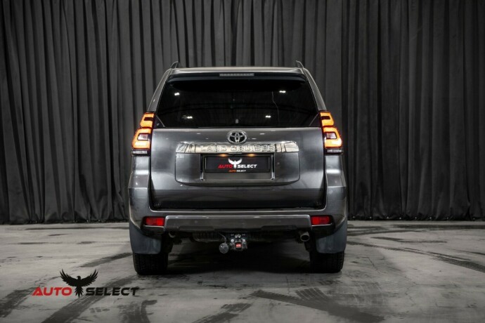 toyota-land-cruiser-diesel-2023-big-8