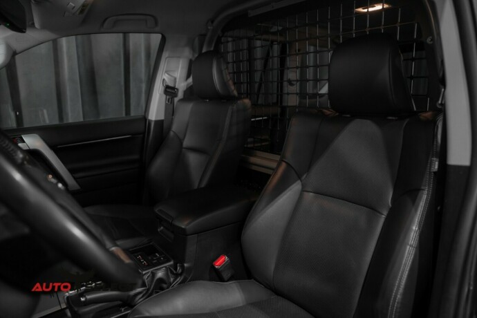 toyota-land-cruiser-diesel-2023-big-26