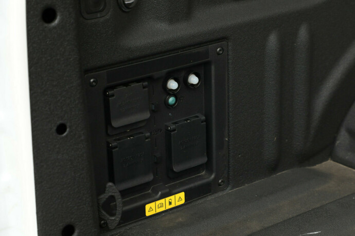 ford-f-serie-elektrisitet-2024-big-41