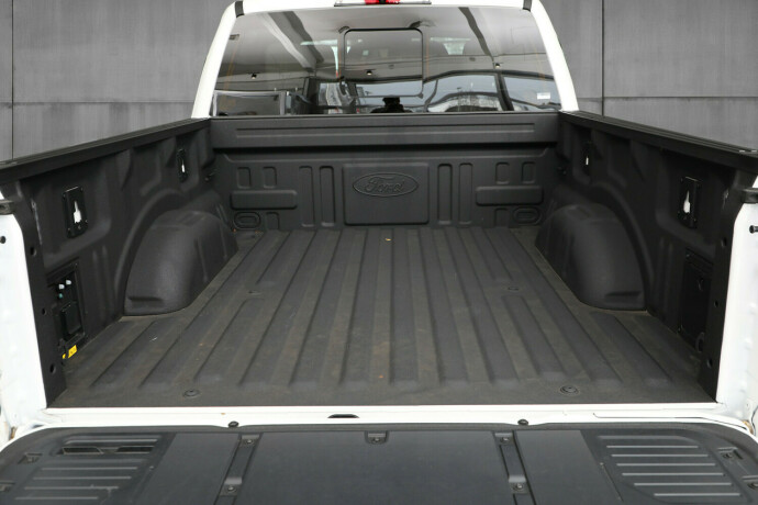 ford-f-serie-elektrisitet-2024-big-40