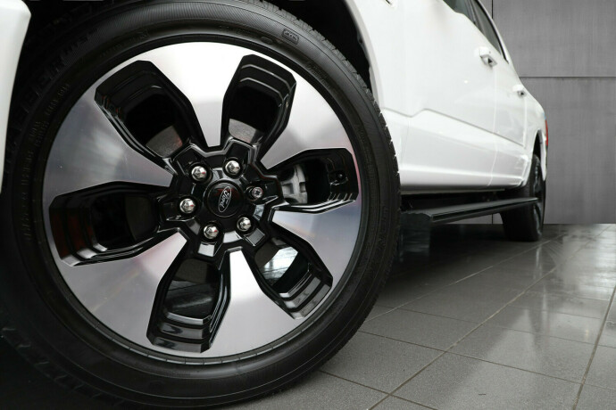 ford-f-serie-elektrisitet-2024-big-36