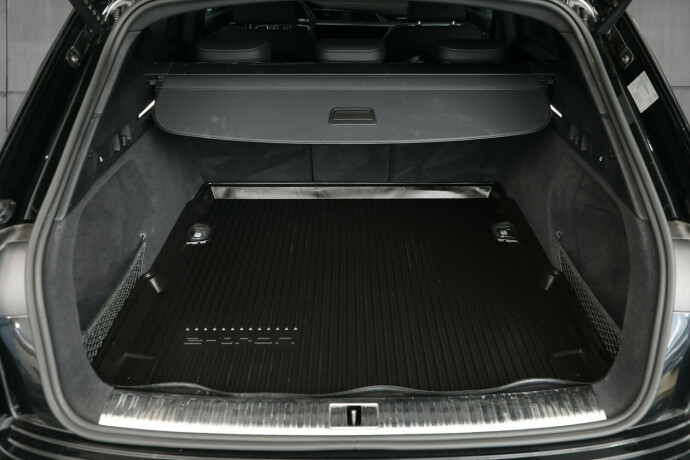 audi-q8-elektrisitet-2024-big-33