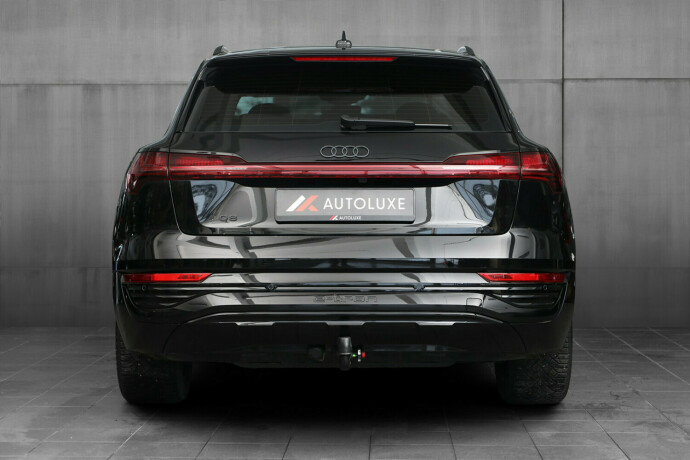 audi-q8-elektrisitet-2024-big-27
