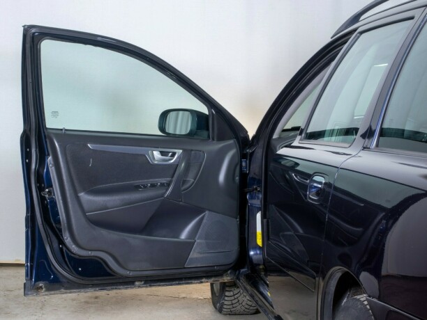 volvo-v70-diesel-2008-big-18