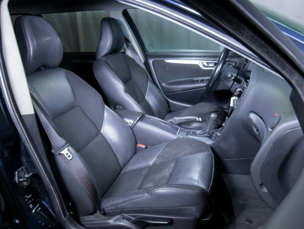 volvo-v70-diesel-2008-big-41