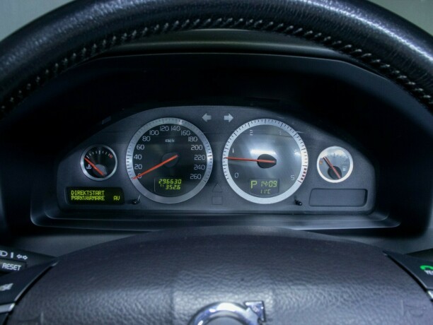 volvo-v70-diesel-2008-big-21