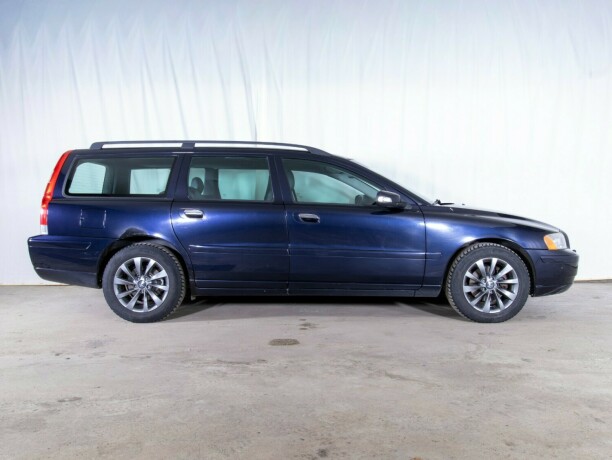 volvo-v70-diesel-2008-big-5