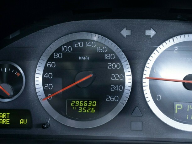 volvo-v70-diesel-2008-big-22