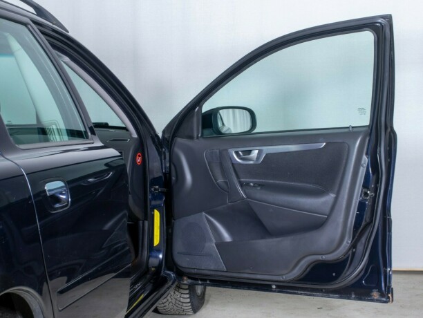 volvo-v70-diesel-2008-big-11