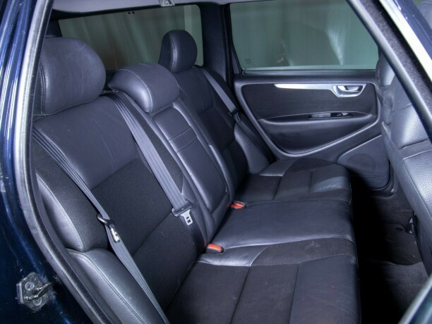 volvo-v70-diesel-2008-big-42