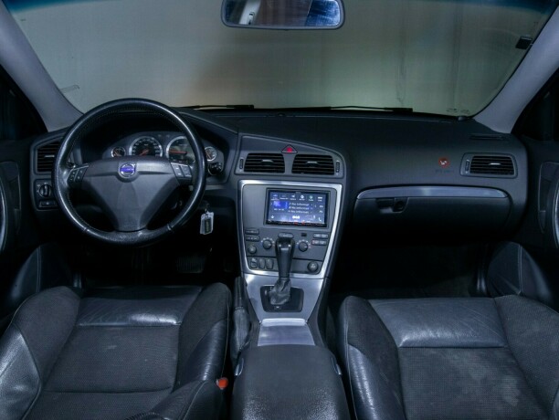 volvo-v70-diesel-2008-big-32