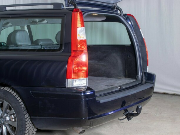 volvo-v70-diesel-2008-big-9