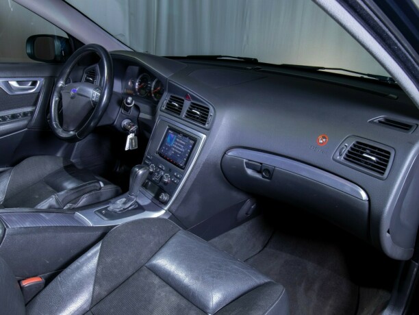 volvo-v70-diesel-2008-big-39