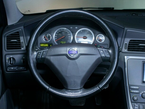 volvo-v70-diesel-2008-big-27