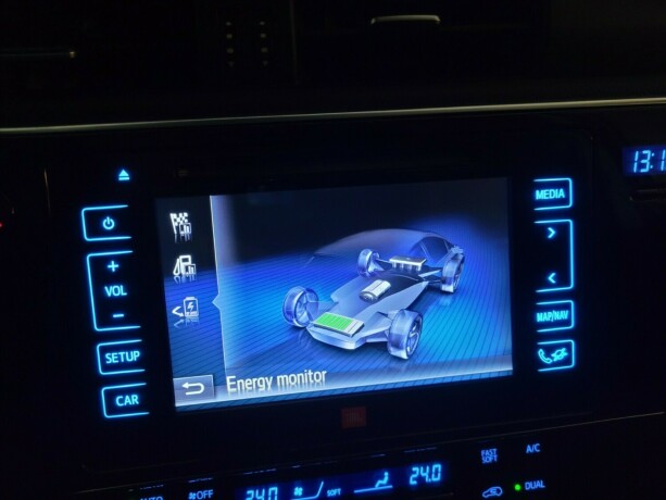 toyota-auris-elektrisitetbensin-2015-big-28