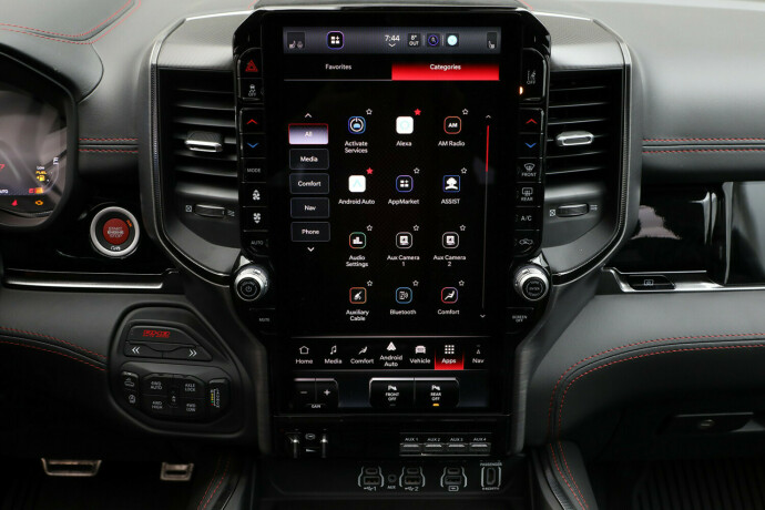 dodge-ram-bensin-2025-big-16