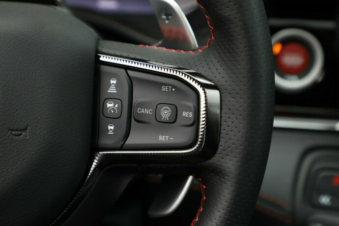 dodge-ram-bensin-2025-big-36