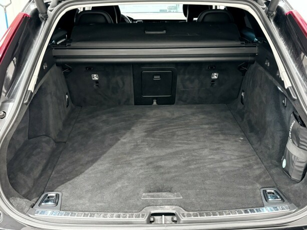 volvo-v90-diesel-2017-big-27