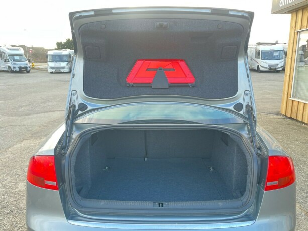 audi-a4-bensin-2007-big-29