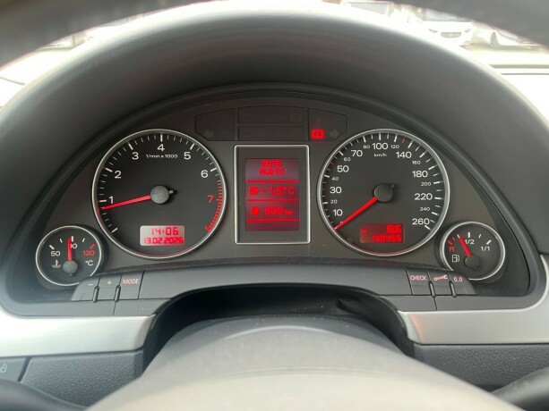 audi-a4-bensin-2007-big-15