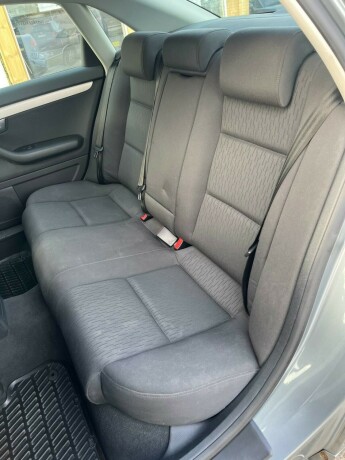 audi-a4-bensin-2007-big-24