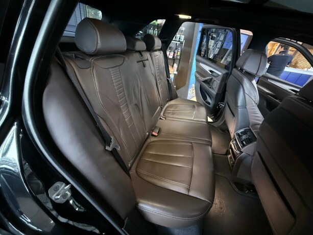 bmw-x5-elektrisitetbensin-2018-big-43