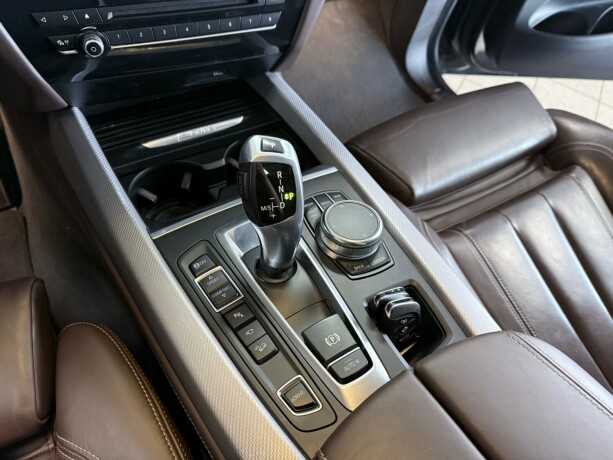 bmw-x5-elektrisitetbensin-2018-big-25