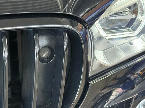 bmw-x5-elektrisitetbensin-2018-big-2