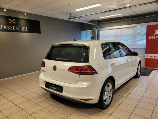 volkswagen-golf-elektrisitet-2016-big-5