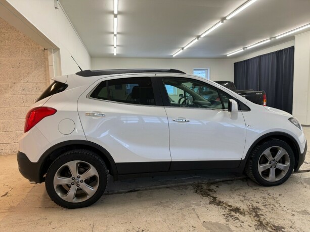 opel-mokka-bensin-2012-big-7
