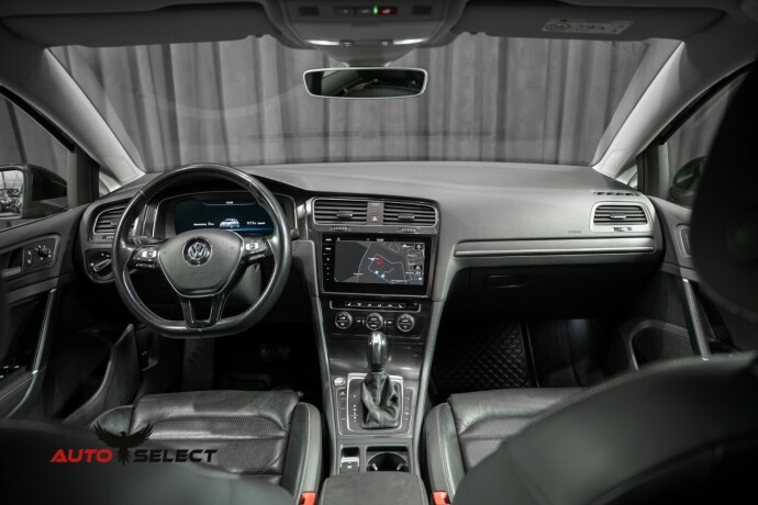 volkswagen-golf-elektrisitet-2020-big-23