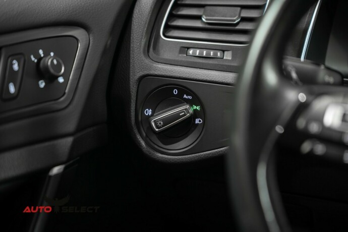 volkswagen-golf-elektrisitet-2020-big-26