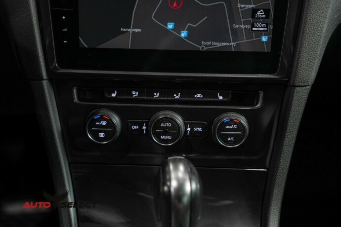 volkswagen-golf-elektrisitet-2020-big-33