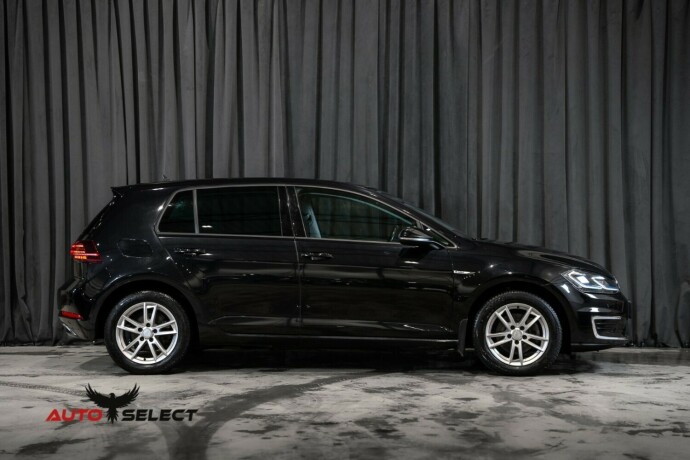volkswagen-golf-elektrisitet-2020-big-11