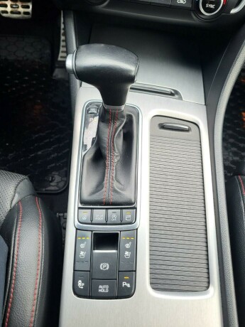 kia-optima-diesel-2017-big-20