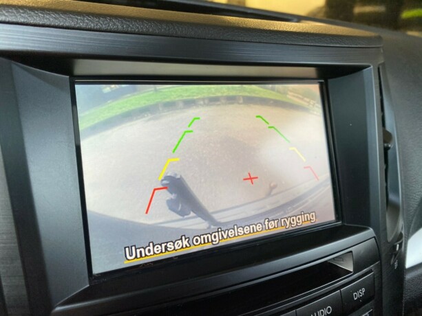 subaru-legacy-bensin-2014-big-22